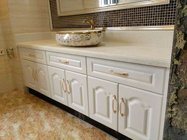 茂華禧都（dōu）會（huì）歐式風格衛浴櫃