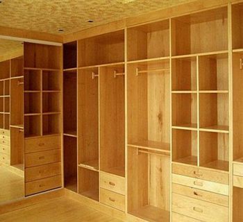 衣（yī）櫃（guì）定做