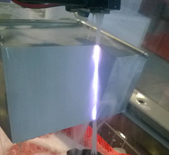 線切割加工電流