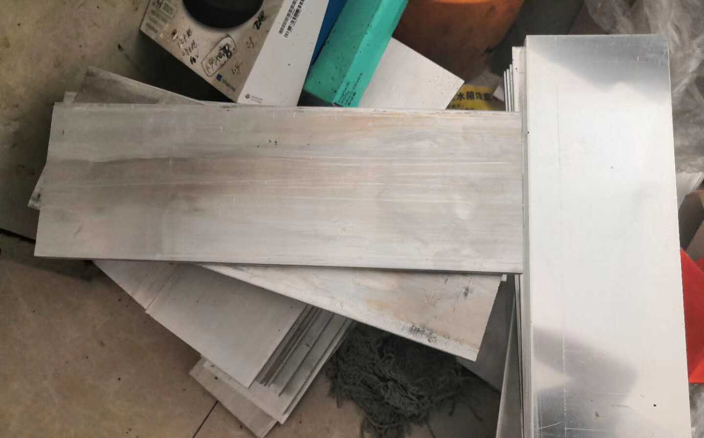 台州（眼鏡繞（rào）絲鋁板）線切（qiē）割（gē）實地樣件