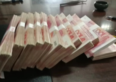 蘇州（持盈模具）中走絲線切割實地客戶