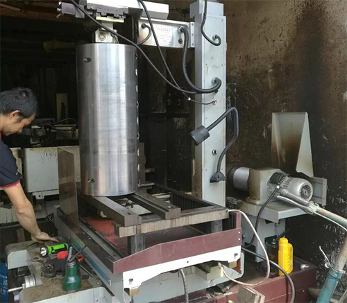 線切割（gē）高工件如何加工