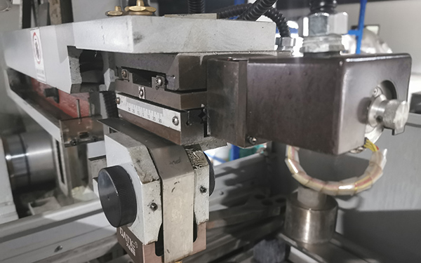 線（xiàn）切割UV軸不能（néng）動的原因