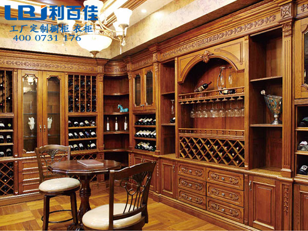 酒櫃.jpg