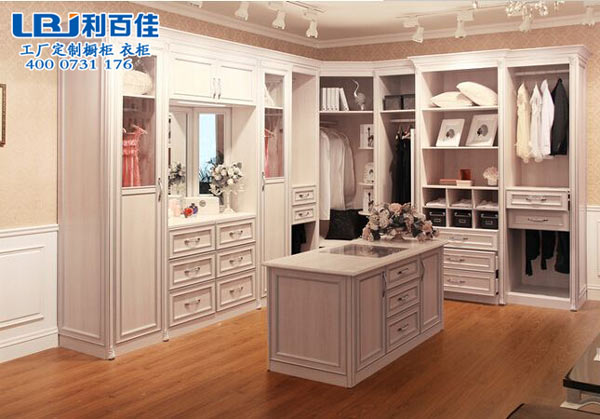 整(zhěng)體衣櫃定製3.jpg 整體衣(yī)櫃定製3.jpg