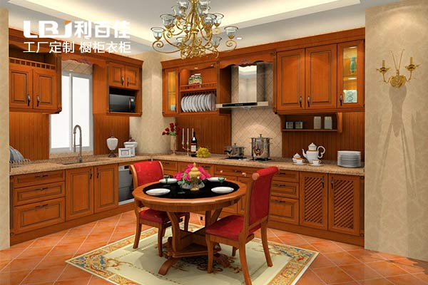 8.11-03.jpg 8.11-03.jpg