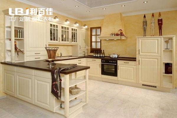 8.29-02.jpg 8.29-02.jpg