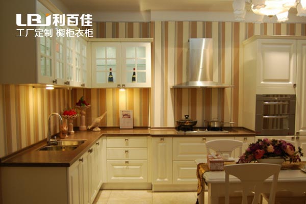 8.29-03.jpg 8.29-03.jpg