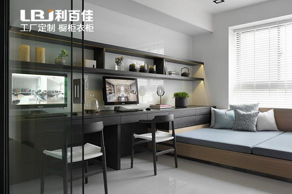 9.13-01.jpg 9.13-01.jpg