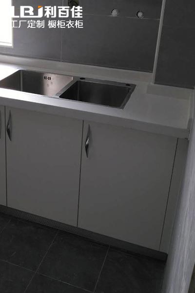 9.25-02.jpg 9.25-02.jpg