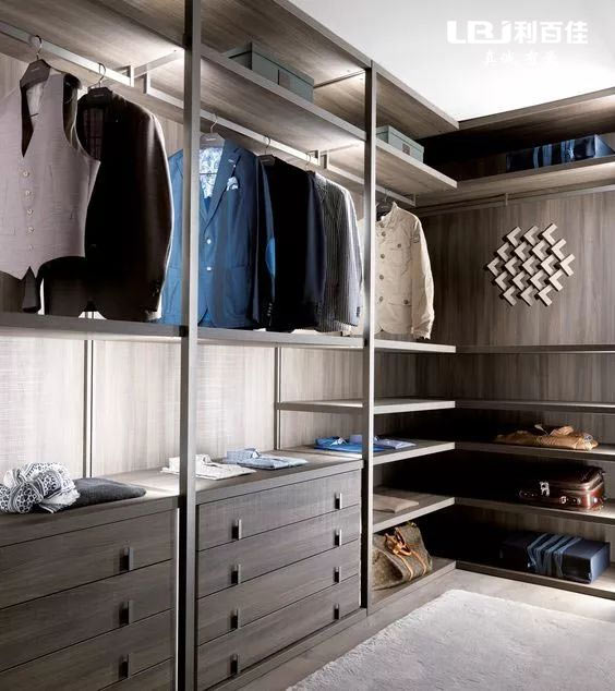 男式(shì)衣櫃3.jpg 男式衣櫃3.jpg