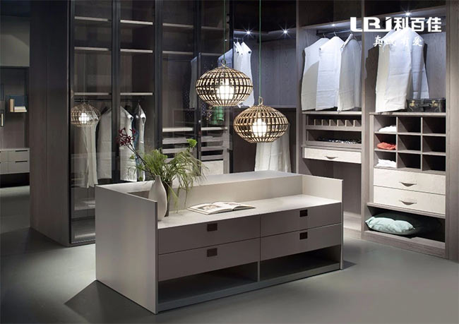 男式衣櫃1.jpg