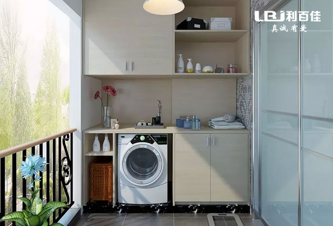 陽台櫃定製3.jpg 陽(yáng)台(tái)櫃定製3.jpg