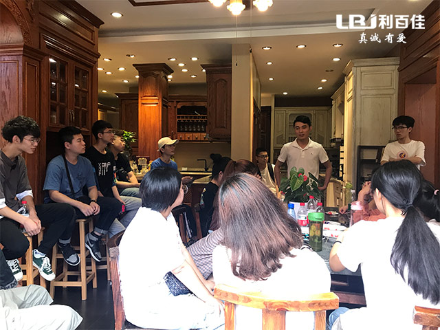 17.c18起草视频03.jpg 17.c18起草视频03.jpg