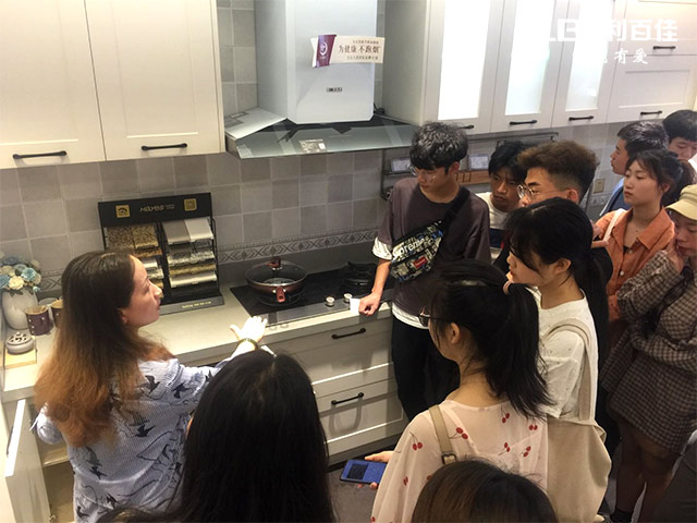 17.c18起草视频01.jpg 17.c18起草视频01.jpg