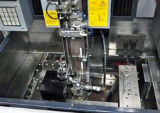 電火花加工（gōng）原理及（jí）特點解析