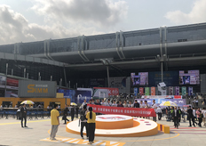 廣東香蕉黄瓜丝瓜绿巨人樱桃最新版深圳國際金屬切削機床展覽會圓滿成功