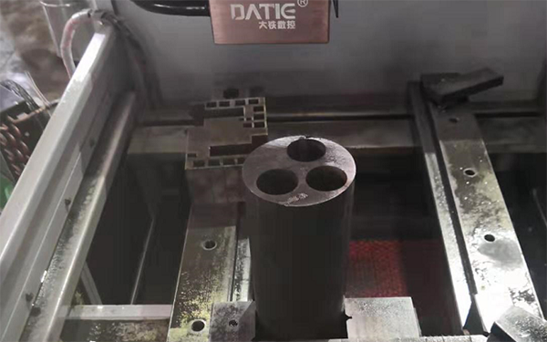 線切割工（gōng）件加工